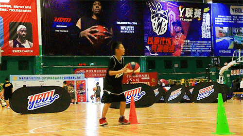 篮球罚球规则英语中文版_篮球规则中罚球英语_nba罚球英语