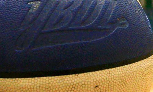 nba罚球英语_篮球罚球规则英语中文版_篮球规则中罚球英语