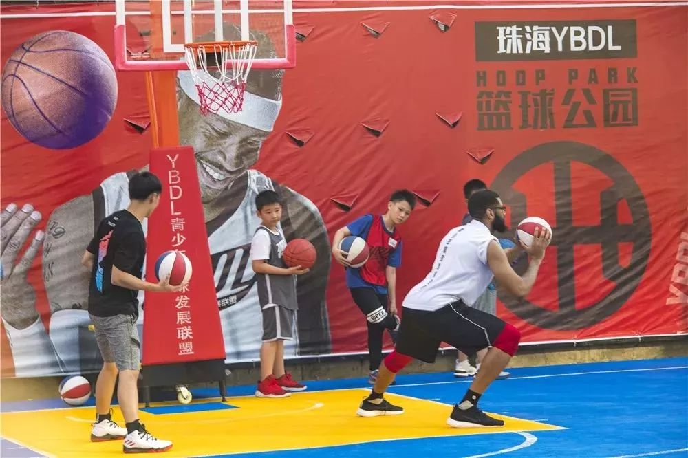 nba罚球英语_篮球规则中罚球英语_篮球罚球规则英语中文版