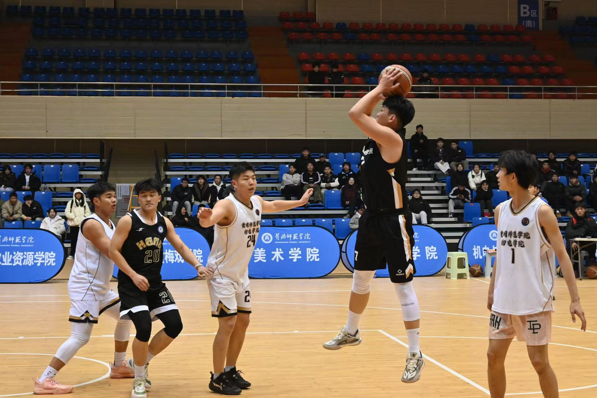 晋宁3对3篮球赛冠军是谁_篮球赛冠军_篮球赛冠军晋宁是哪里人