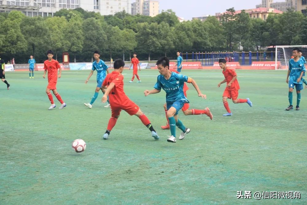 六中足球冠军_足球冠军叫什么名字_足球赛冠军