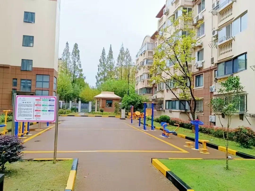 小区配套健身房收费合理吗_小区配套健身房对业主免费么_小区配套健身