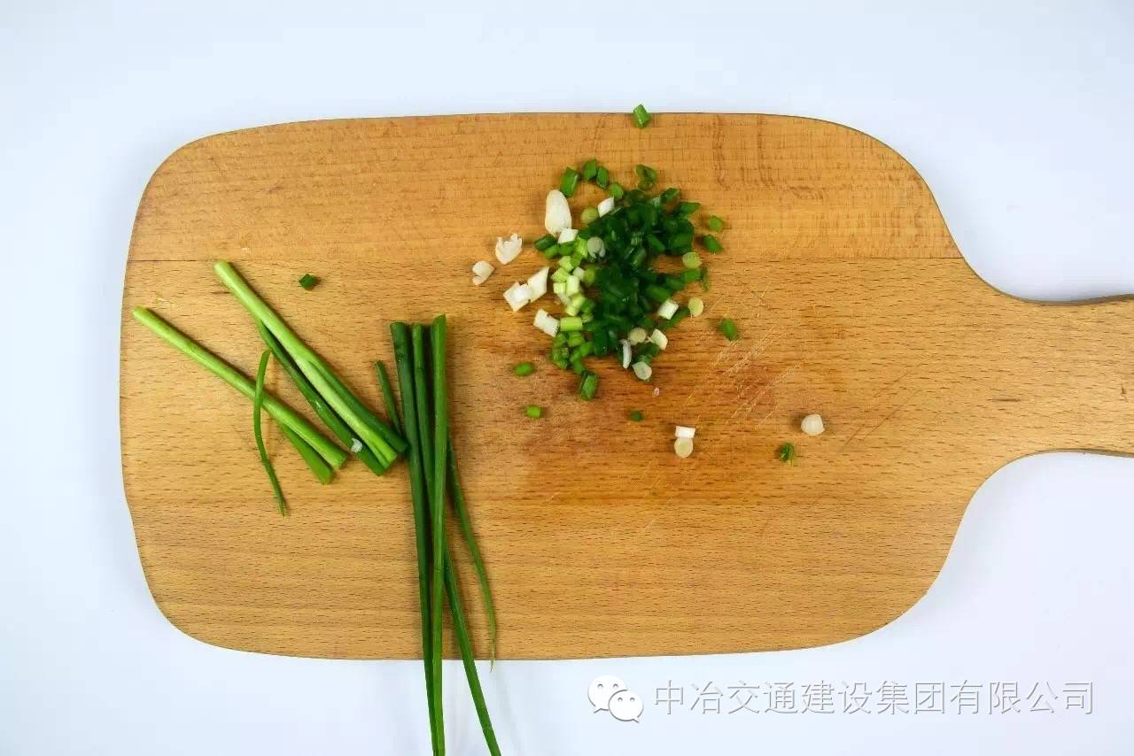 美食搭配营养餐_营养餐食搭配表_食物营养配餐