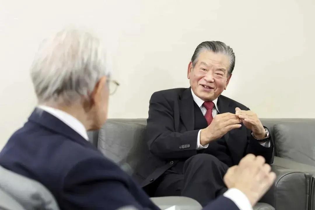 足球日本战胜德国_历史上日本足球赢过德国没_足球德国赢了