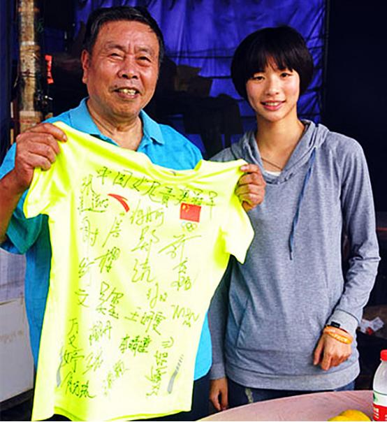 中国足球舞蹈_足球舞蹈冠军是谁_足球舞者